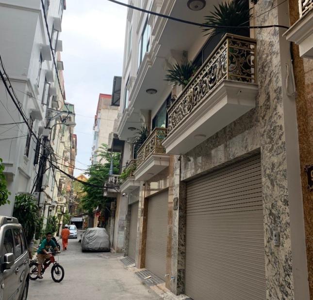 BÁN CĂN NHÀ ĐẸP HOÀNG QUỐC VIỆT CẦU GIẤY NHÀ ĐẸP ,FULL NỘI THẤT SANG TRỌNG -GẦN PHỐ -MUA Ở SƯớNG