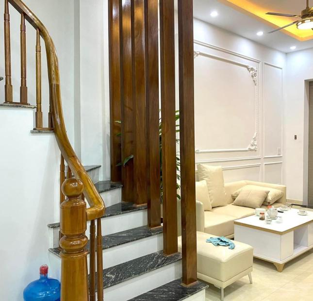 Chính chủ gửi bán - Đất đấu giá Phú Lương, Hà đông 80m2 bán 3,8 tỷ
LH 0968787573