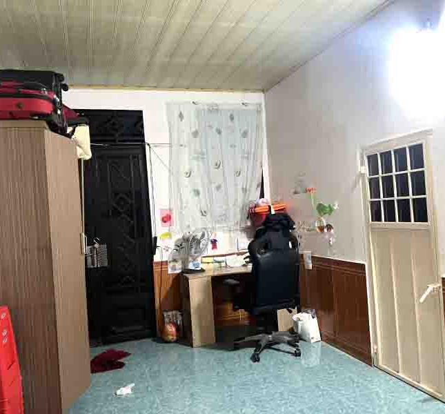 Bán Nhà Gần Quốc Lộ 1K, Linh Xuân, Thủ Đức, 40m2, 2 Tầng Chỉ Nhỉnh 2 Tỷ , SHR, Giá Cực Sốc