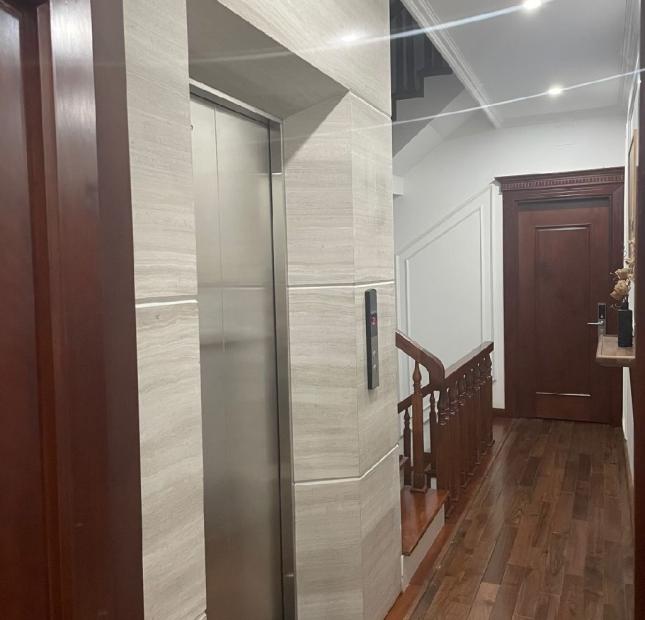 Mt Lý Triện, Dt 105m2, Nhà 5 Tầng, Đường 8m, Giá 10,3 Tỷ Còn Thương Lượng, Lh 0984939383