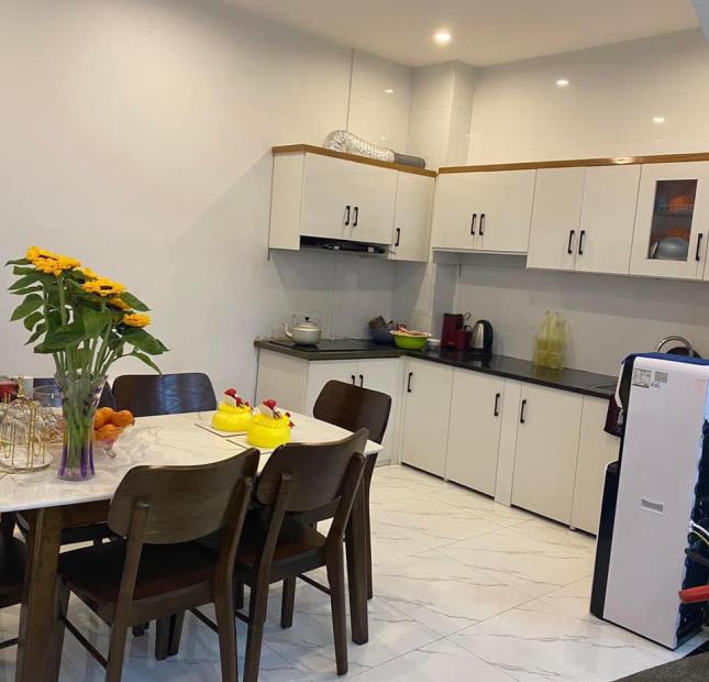 BÁN NHÀ 3 TẦNG MỚI ĐẸP NGÕ 13 CAO XANH,P.CAO XANH. DT:45M2 GIÁ RẺ !!!