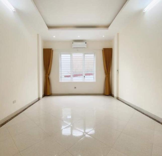  BÁN NHÀ PHỐ THẠCH BÀN#N.V.LINH#PHÚC LỢI….40M2, 2 TẦNG ĐẸP -CỰC HIẾM-CÓ MỘT KHÔNG HAI