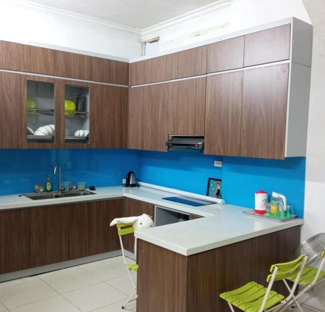 CẦN KHÁCH THUÊ NGUYÊN NHÀ VÂN HỒ 3, HAI BÀ TRƯNG