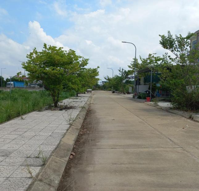 Bán lô đất ở gần bến xe Phương Trang, khu Đông Nam, Thị Trấn Châu Ổ Bình Sơn