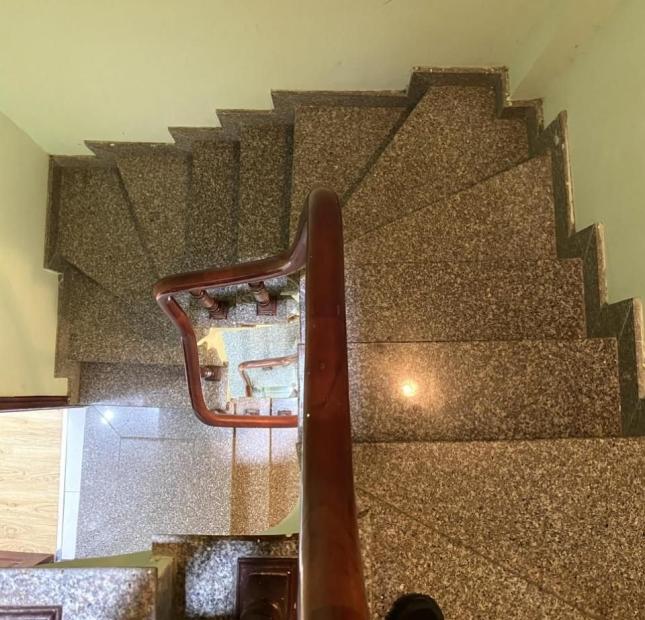 Phân Lô Hai Bà Trưng, Ô TÔ tránh đỗ trước nhà, vỉa hè DT 50m2x 4 tầng giá 10 tỷ 5.
