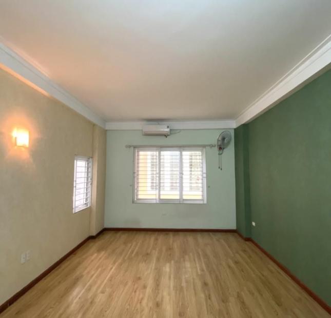 Phân Lô Hai Bà Trưng, Ô TÔ tránh đỗ trước nhà, vỉa hè DT 50m2x 4 tầng giá 10 tỷ 5.