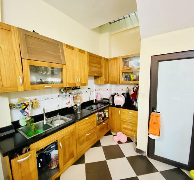 Bán nhà quận Thanh Xuân Quan Nhân 32m 5 tầng MT 4m ngõ thông gần ô tô nhà đẹp ở ngay lh 0817606560