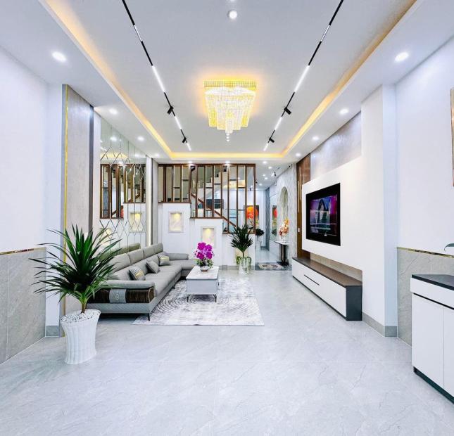 Bán nhà 3 tầng MT đường D33 KDC Hồng Loan . Sổ hồng . Giá rẽ