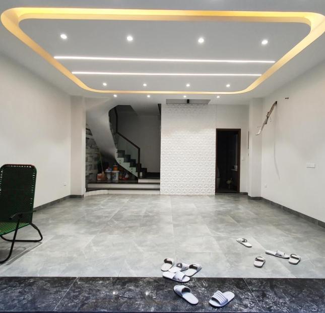 BÁN NHÀ Ô ĐỒNG LẦM ĐI BỘ RA HỒ 7 TẦNG THANG MÁY THOÁNG SÁNG