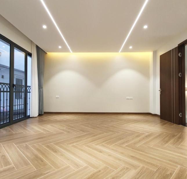 BÁN NHÀ Ô ĐỒNG LẦM ĐI BỘ RA HỒ 7 TẦNG THANG MÁY THOÁNG SÁNG