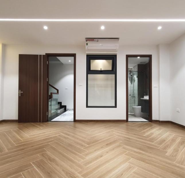 BÁN NHÀ Ô ĐỒNG LẦM ĐI BỘ RA HỒ 7 TẦNG THANG MÁY THOÁNG SÁNG