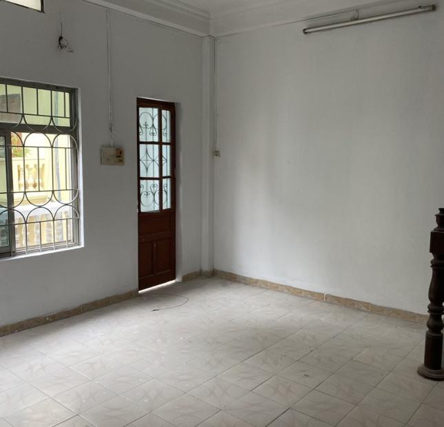 CẦN KHÁCH THUÊ TOÀN BỘ NHÀ HOÀNG VĂN THÁI, QUẬN THANH XUÂN