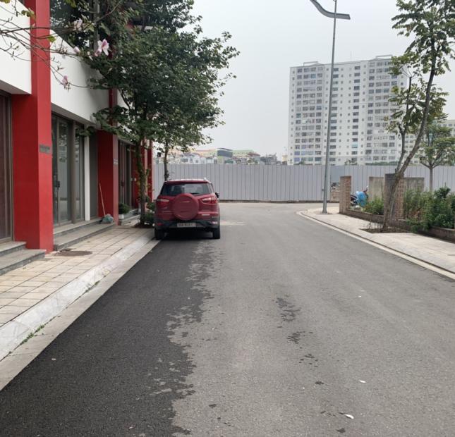 Cần bán gấp căn liền kề Khai Sơn Town 2, Ngọc Thụy ngay chân chung cư, kinh doanh buôn bán tốt