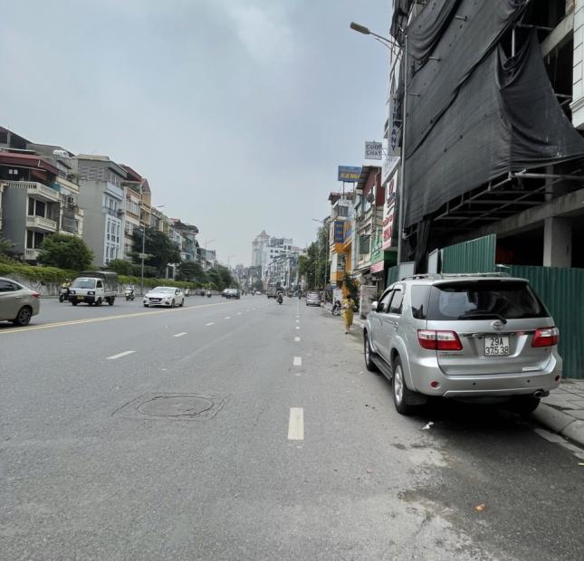 MẶT PHỐ NGHI TÀM - DÃY LẺ - VỈA HÈ - ĐOẠN ĐẸP NHẤT PHỐ RỘNG THÊNH THANG - 40M2 X 6 TẦNG - MT4M -