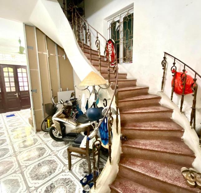 Bán nhà vị trí đẹp! phố Vũ Trọng Phụng, Thanh Xuân, ô tô tránh, nở hậu, 51m2, nhỉnh 11 tỷ