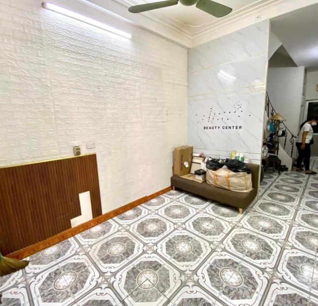 Bán nhà vị trí đẹp! phố Vũ Trọng Phụng, Thanh Xuân, ô tô tránh, nở hậu, 51m2, nhỉnh 11 tỷ