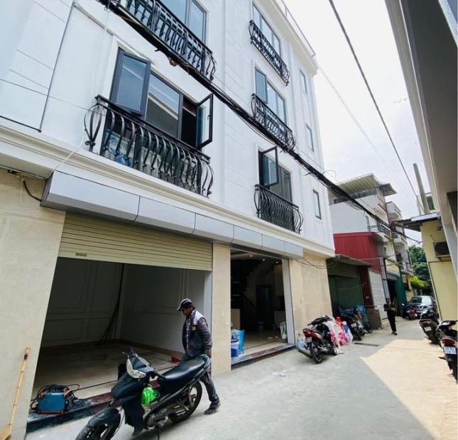 La Nội 5T oto đỗ cửa, cạnh CV thiên văn học, 5p ra AEON Hà Đông, UBND Dương Nội, cho thuê, kdoanh có lãi. LH 0814977869