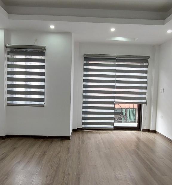Cần bán nhà 32m2x5T tại Quang Tiến-Nam Từ Liêm, gần Vinhome Đại Mỗ, cách Mỹ Đình 2km. LH 0984672007