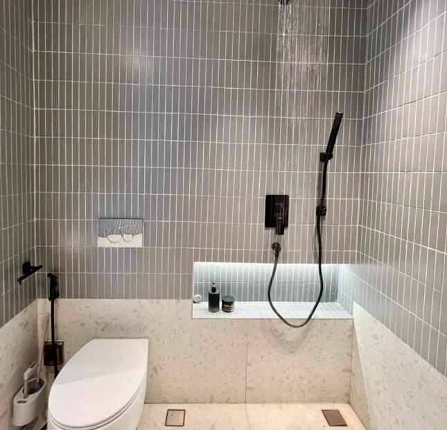 CC Sun Grand City 3 Lương Yên, 7P2WC, 116m2, 10.85 tỷ, lô góc, 0977097287