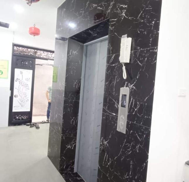 Phố Bùi Xương Trạch - 41m x 6 Tầng x 6.99 Tỷ - DOANH THU 600TR/NĂM - THANG MÁY- 10 PHÒNG
