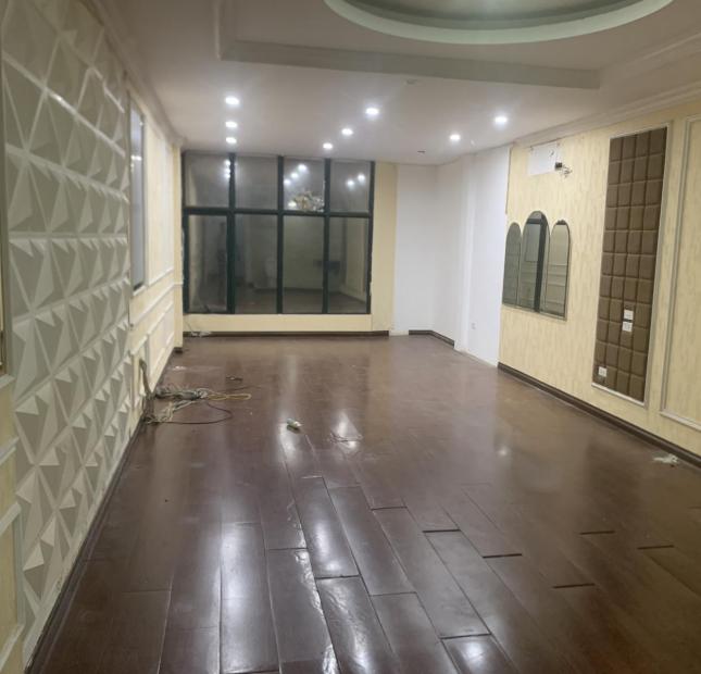 Cho thuê nhà mặt phố - Phố Huế - Hai Bà Trưng - 107m² x 6 tầng - 4m mặt tiền. giá chỉ 90tr. 0904613628