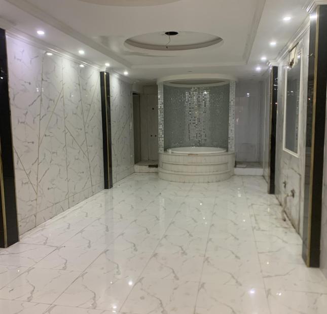 Cho thuê nhà mặt phố - Phố Huế - Hai Bà Trưng - 107m² x 6 tầng - 4m mặt tiền. giá chỉ 90tr. 0904613628