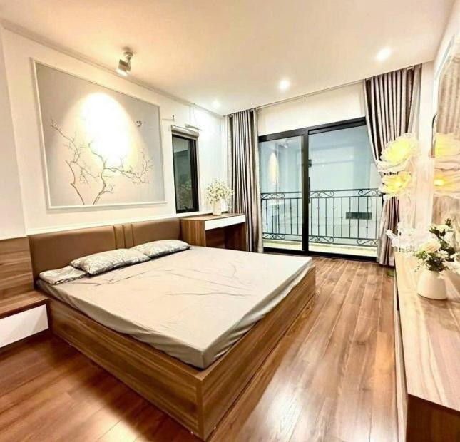 Nhà mới đẹp ở luôn Khương Trung, cách ô tô 20m : 38Mx5T - MT 4M - 4.38 tỷ.