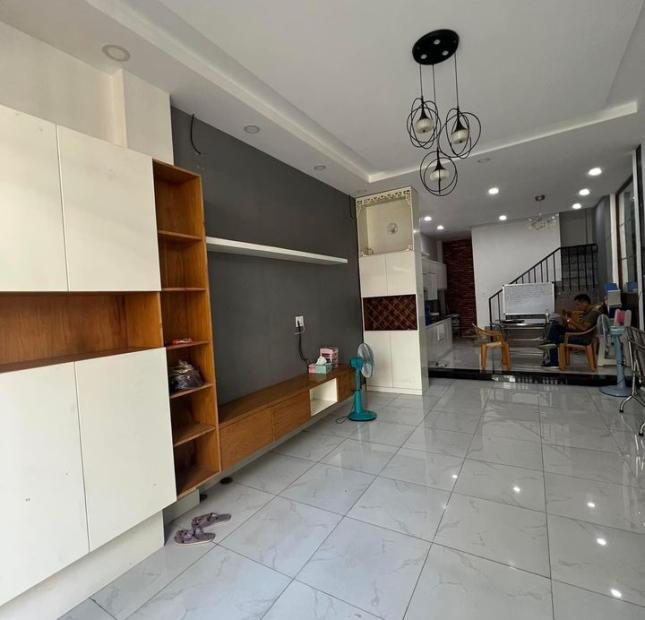 CẦN BÁN GẤP - HXH THÔNG - 3 TẤM BTCT - 4x12M - NHÀ MỚI ĐẸP Ở NGAY - CHƯA TỚI 5 TỶ