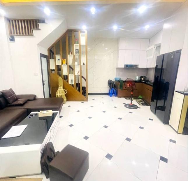 BÁN NHÀ ĐƯỜNG NGUYỄN TRÃI, NHÀ ĐẸP Ở NGAY, 4,6 TỶ, THANH XUÂN 