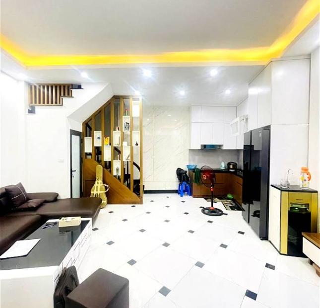 BÁN NHÀ ĐƯỜNG NGUYỄN TRÃI, NHÀ ĐẸP Ở NGAY, 4,6 TỶ, THANH XUÂN 