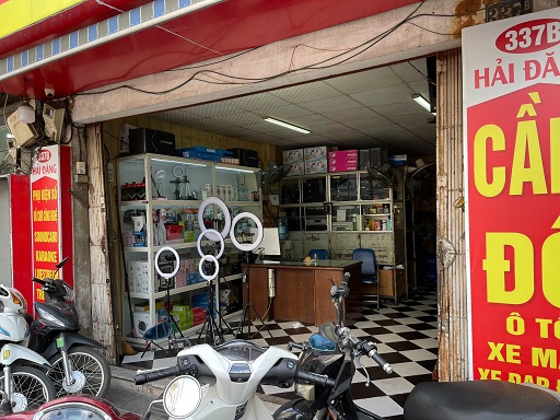 Chính Chủ Sang nhượng lại cửa hàng cầm đồ, hoặc cho thuê Cửa Hàng tại 337b phố Bạch Mai, quận Hai