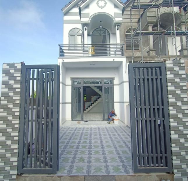Nhà Mới Xây Gần Sân Bay Biên Hòa 750tr nhận nhà ngay