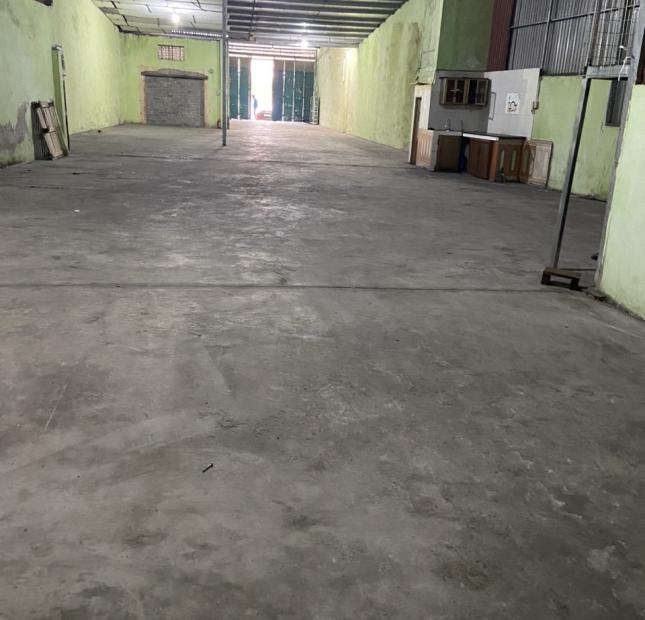 Cho thuê nhà xưởng mặt đường 5 Hùng Vương , Hồng Bàng , xe Container đỗ cửa. Có điện 3 pha .