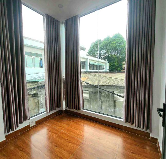 Bán Gấp Nhà Gần Ngã Tư Thủ Đức, Bình Thọ, Thủ Đức, 66m2_4.5x16, Hẻm 6m Chỉ Hơn 6 Tỷ_Giá cũ 9 Tỷ