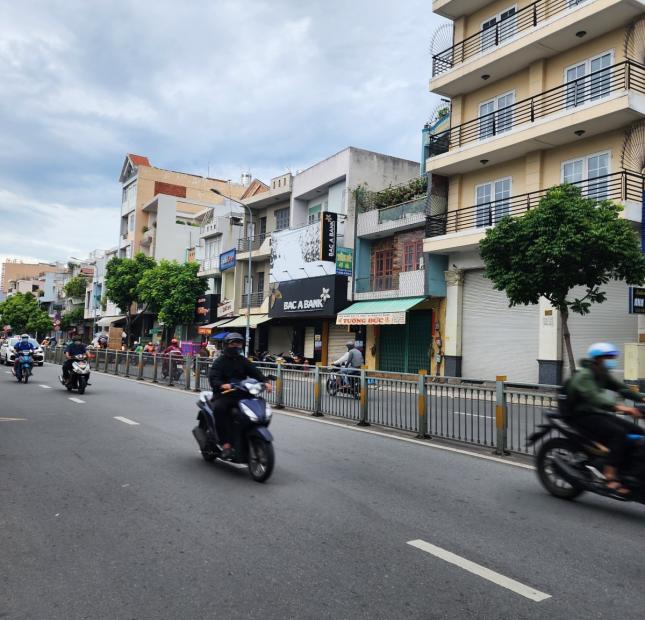 Bán Gấp HXH Khuông Việt Sát Bên Đầm Sen Giá Siêu Rẻ.