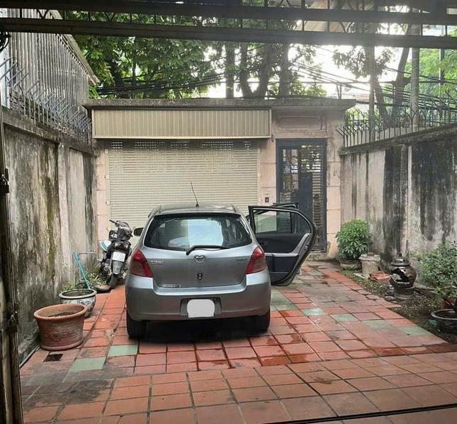 Bán đất Đội Cấn 96m2  vuông đẹp, ô tô ngủ nhà, 11.9 tỷ