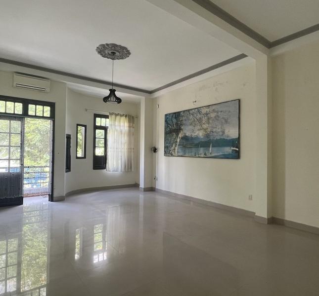 Nhà Mặt Tiền Sơn Trà, Dương Lâm 115m2, 3 tầng, 7PN, 5.x tỷ