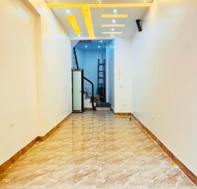 BÁN NHÀ SIÊU PHẨM ĐẠI LA HAI BÀ TRƯNG 37M 5T MT 3,8. CHỈ HƠN 4 TỶ  NGÕ RỘNG, KINH DOANH