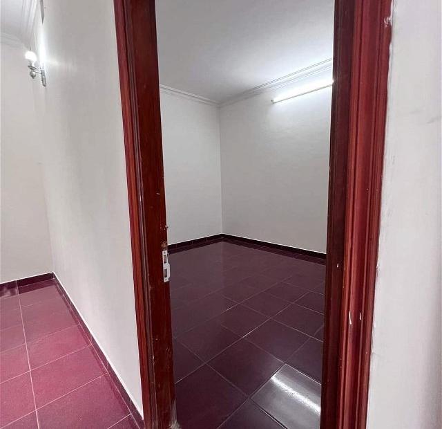 Giáp Nhất - Thanh Xuân, Lô Góc, D.Tích 68m2, 3 Tầng, MT Rộng, Giá 7.6 tỷ