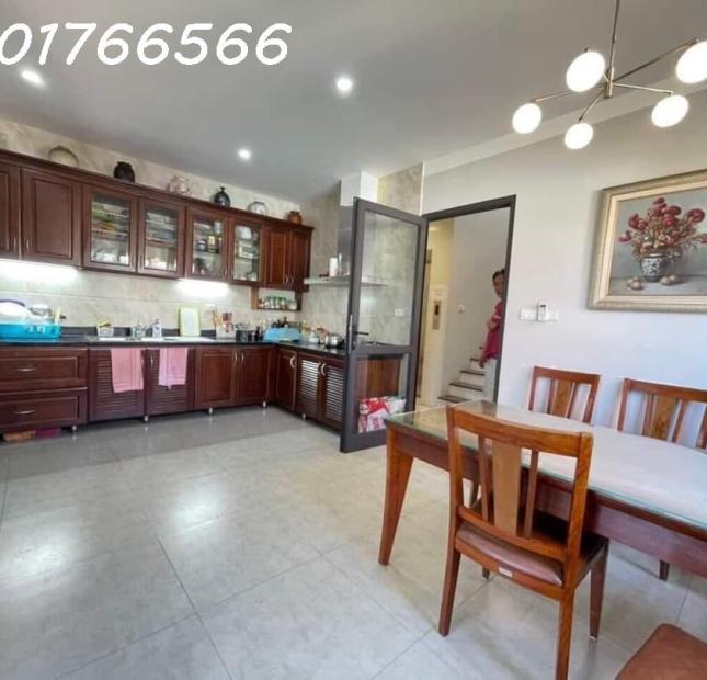Phân Lô Quận Đống Đa, Phố  Tam Khương 67m x 6T, Giá 1x tỷ.