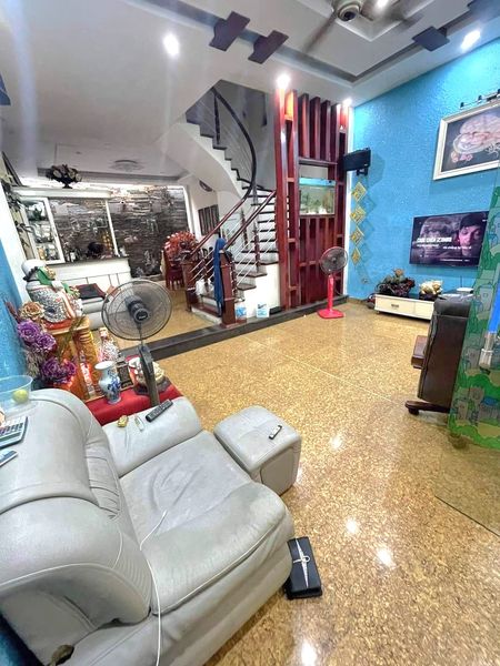 10M RA MẶT PHỐ - Ô TÔ VÀO NHÀ - CHỦ XÂY TÂM HUYẾT CỰC ĐẸP, Ở LUÔN, AN SINH CỰC ĐỈNH 