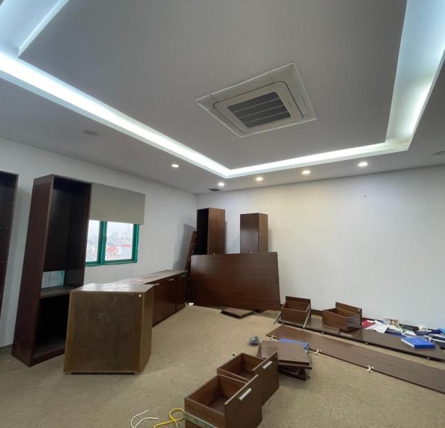 Cho thuê văn phòng quanh khu vực Vĩnh Yên 👉DT: 50-100-200-500m2 👉Giá chỉ từ 110k/m2