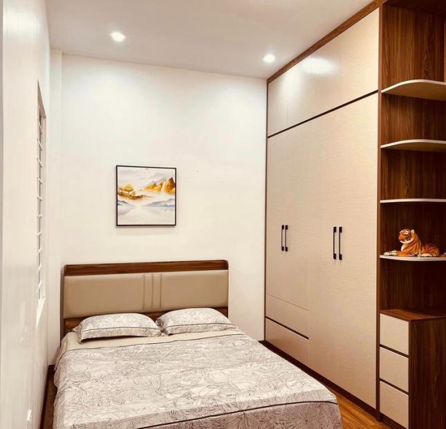 Bán nhà Phan Đình Giót-Hà Đông MẶT PHỐ-KINH -DOANH-Ô TÔ, nhỉnh 6 tỷ, 0979917661