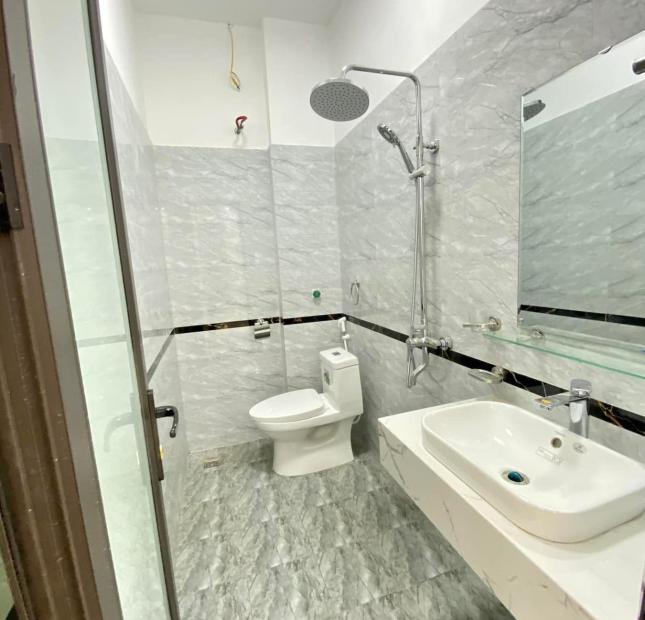  Bán Nhà Minh Khai Dân Xây 48m2x5 tầng, Ngõ Thông, Ô TÔ tránh đỗ gần nhà chỉ 6 tỷ 9.