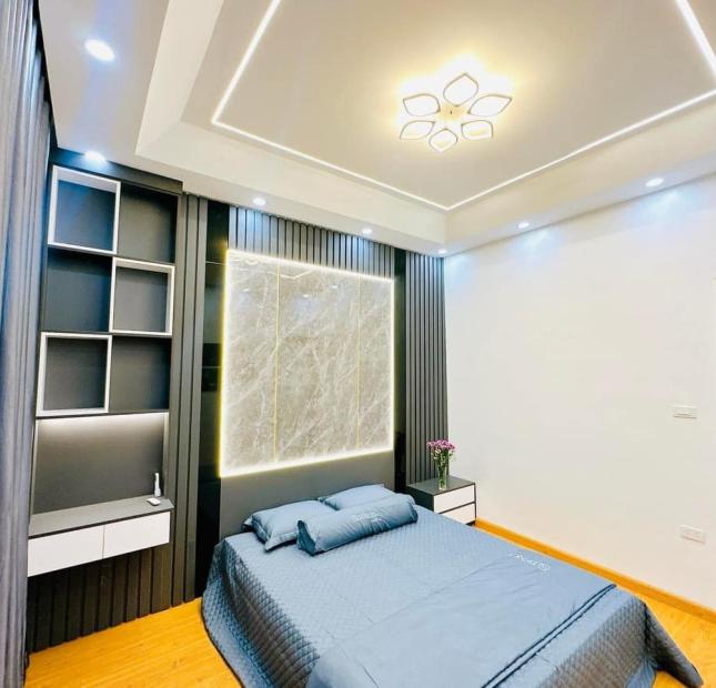  Bán Nhà Minh Khai Dân Xây 48m2x5 tầng, Ngõ Thông, Ô TÔ tránh đỗ gần nhà chỉ 6 tỷ 9.
