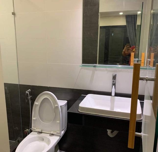 SIÊU PHẨM ĐƯỜNG TÔ HIẾN THÀNH QUẬN 10. VỊ TRÍ TUYỆT VỜI, NHÀ ĐẸP KHỎI CHÊ, 10TỶ9   