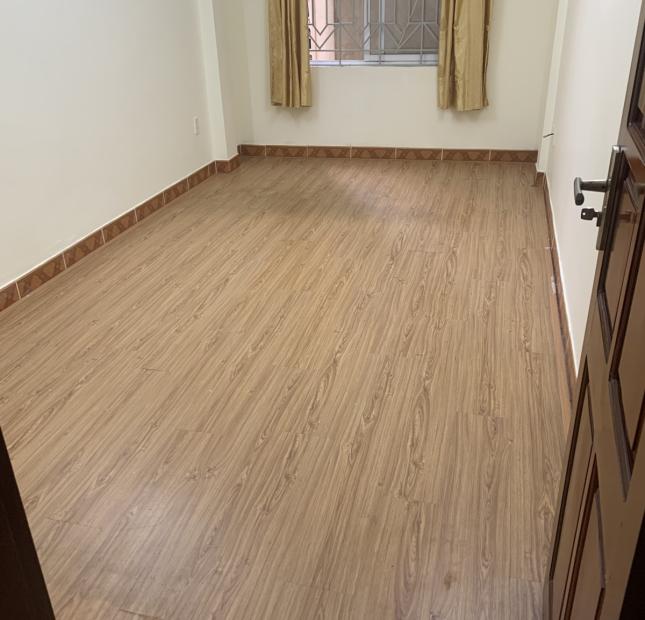 Bán nhà phố Khương Hạ, Thanh Xuân, chủ tự xây, gần phố, gần ô tô, DT 33m2x5T chỉ 4.1 tỷ