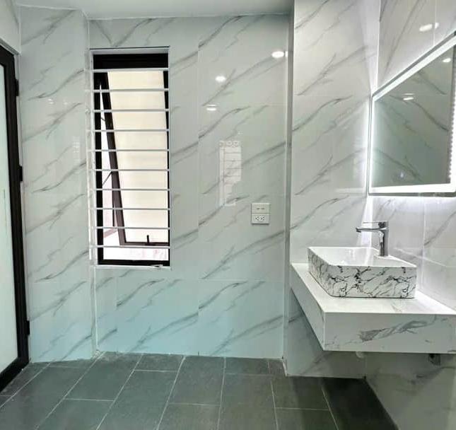 Sở hữu ngay nhà đẹp ngõ Gốc Đề, giá 6.9 tỷ, 75m2x5T, ở luôn ẢNH THẬT