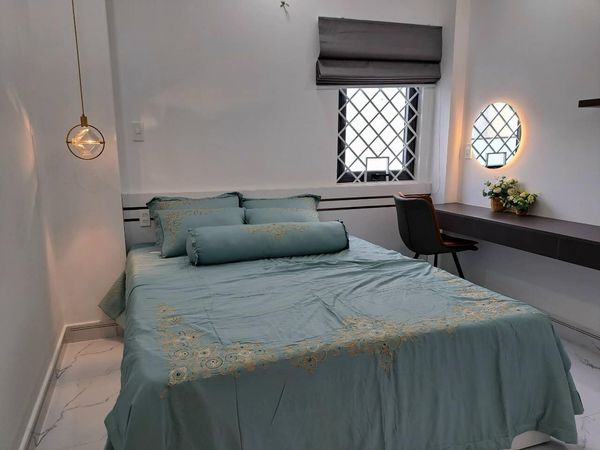 Bán biệt thự trung tâm Q7 chỉ 1km sang Q1 giá chỉ 20,4 tỷ