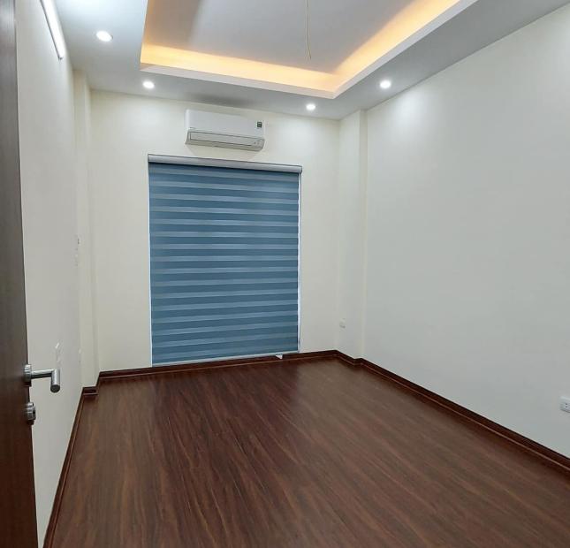 Siêu phẩm nhà ngõ Trương Định, giá 4.15 tỷ, 37m2x5T, đẹp long lanh ẢNH THẬT 